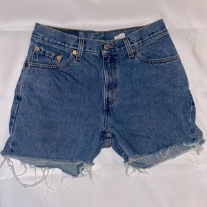 Vintage Levi’s 517 Cut-Off Denim Shorts